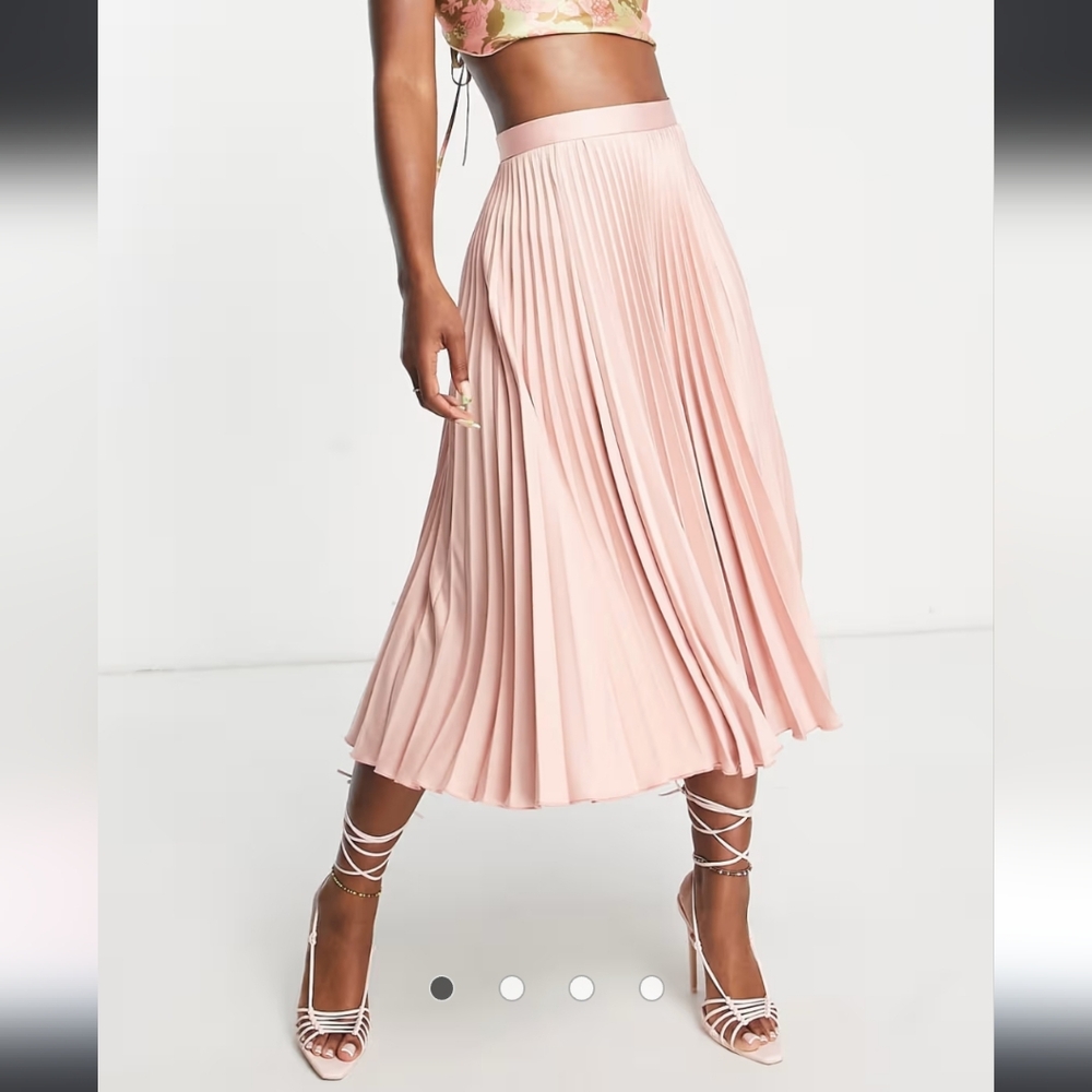 CLOSET LONDON Pleated Midi Skirt - Mink Size 4 NWT